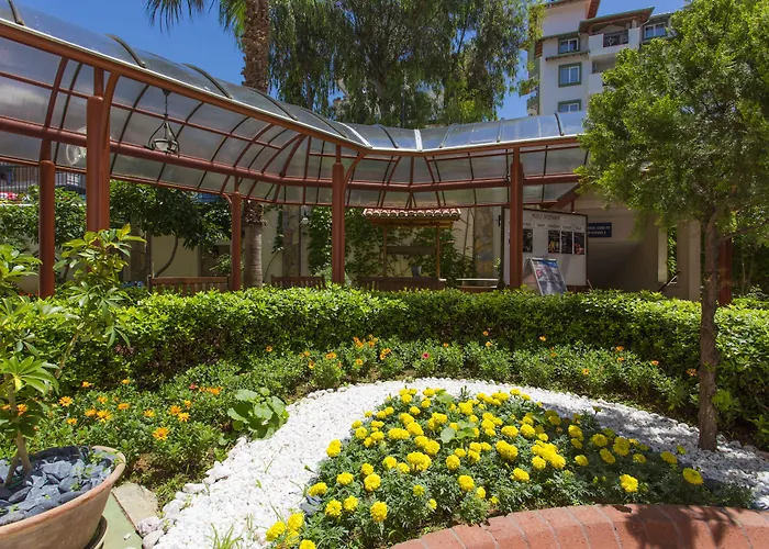 Sunflower Aparthotel 4*