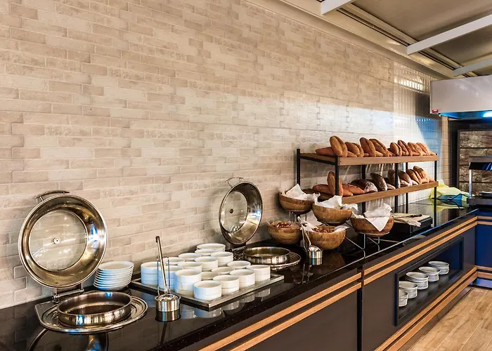 Sunflower Aparthotel 4*