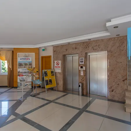 Апарт-отель Sunflower