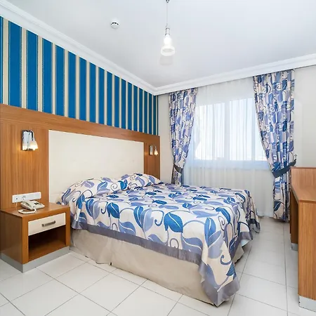 Sunflower Apartmanhotel 4*