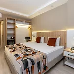 Aparthotel Sunflower 4*