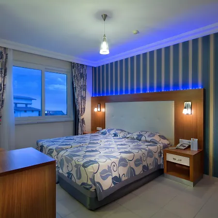 Aparthotel Sunflower 4*