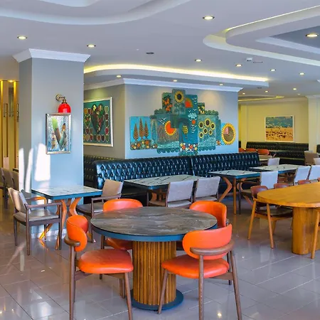 Sunflower Aparthotel 4*